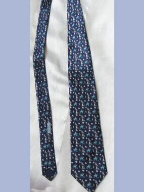 Hermes Tie Horses Pattern 100% Silk Made in France, width 3.75"
